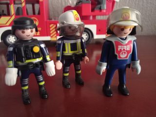 Camión,buggy,helicóptero,lancha bomberos