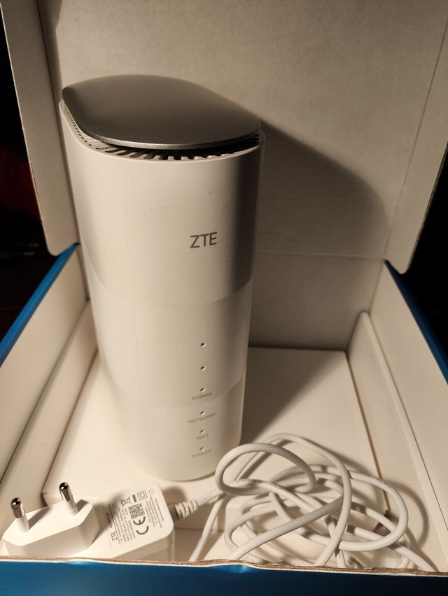ZTE Router 5G 2CA MC888A X65 Cat22 4G DEVELOPER