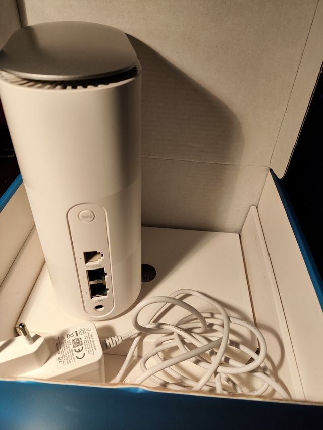 ZTE Router 5G 2CA MC888A X65 Cat22 4G DEVELOPER