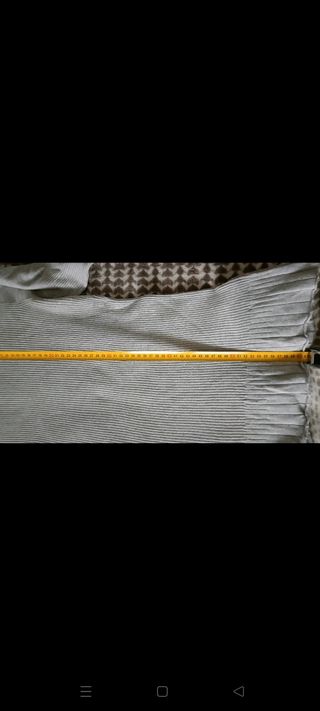 Due maglie leggere a collo alto