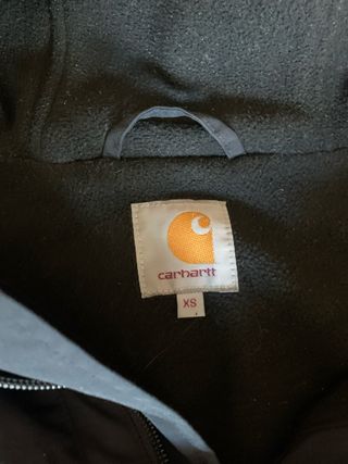 Chamarra negra Carhartt