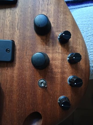 Bajo eléctrico Ibanez Prestige