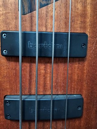 Bajo eléctrico Ibanez Prestige