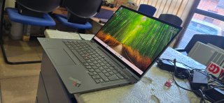 YOGA X1 G6 4K I5 16 RAM 256 NVME