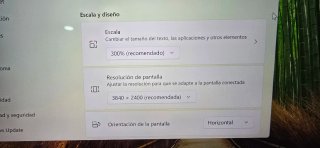 YOGA X1 G6 4K I5 16 RAM 256 NVME