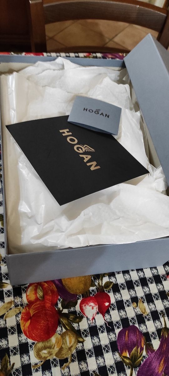Sneakers "Hogan" nuove n.41