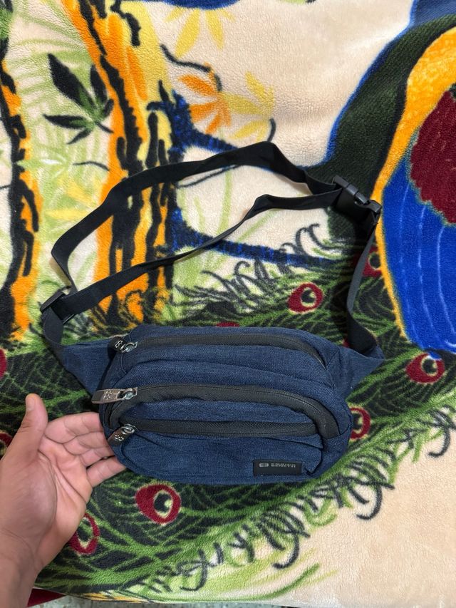 Riñonera Enrico Benetti Nueva