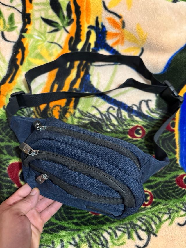 Riñonera Enrico Benetti Nueva