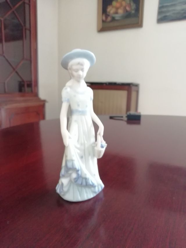 Tres figuritas cerámica tipo LLadró