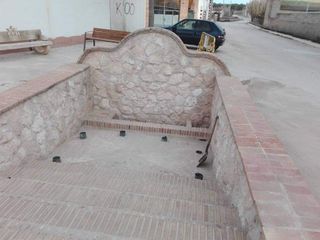 LIMPIEZA DE GRAFFITIS Y PROTECCIÓN