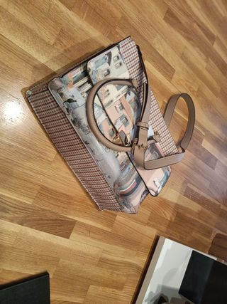 Bolso. Funda ipad