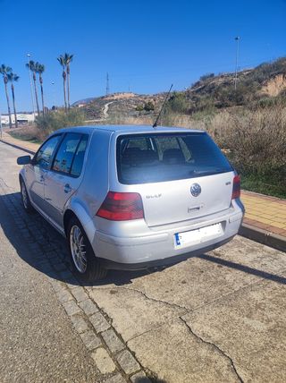 Volkswagen Golf 1.8 150 gti