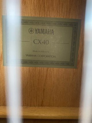 Guitarra Yamaha CX40 electro clasica