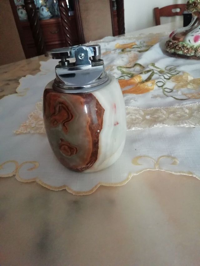 Accendino in onice