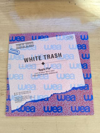 WHITE TRASH  Apple Pie