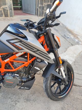 Ktm duke 125cc