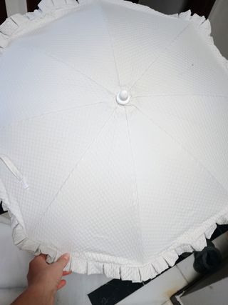 Sombrilla para carro de bebe. Sin usar