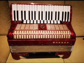 Acordeón HOHNER VERDI V N