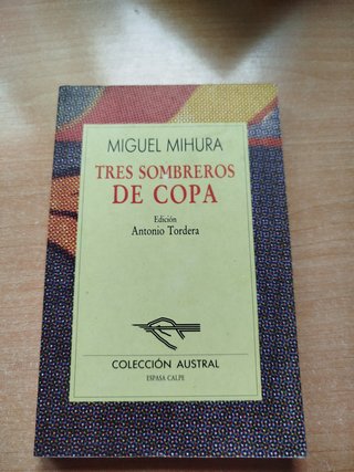 Tres sombreros de copas