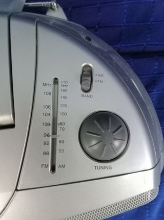 Radio-Cassette-CD Sanyo