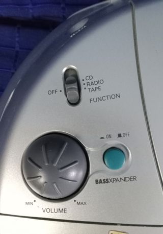 Radio-Cassette-CD Sanyo