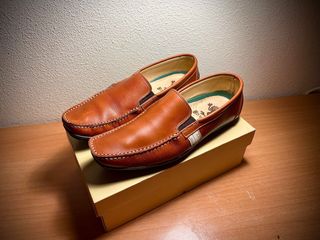 MOCASINES PIEL EXCELENTE CALIDAD.