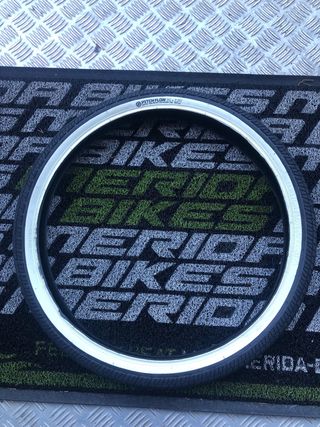 CUBIERTA BMX 20”