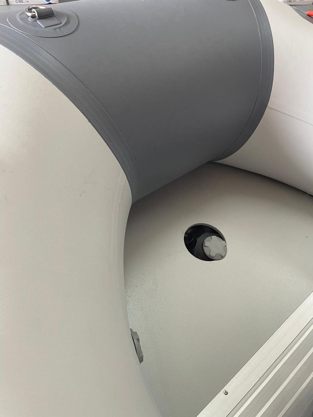 Embarcación neumatica Cobra 270