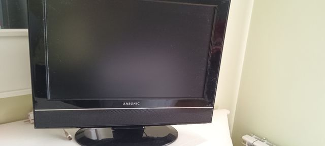 Televisor 22"
