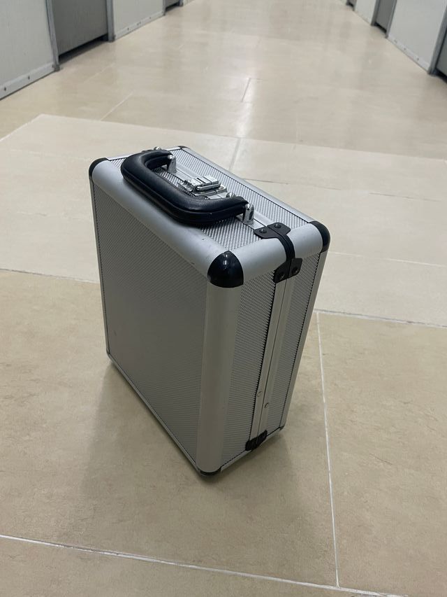 Maletín de maquillaje o joyero con espejo