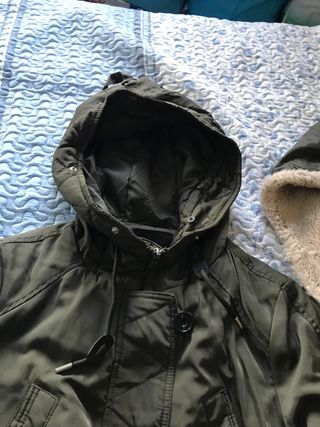 CHAQUETON PLUMON MUJER TALLA L BERSHKA