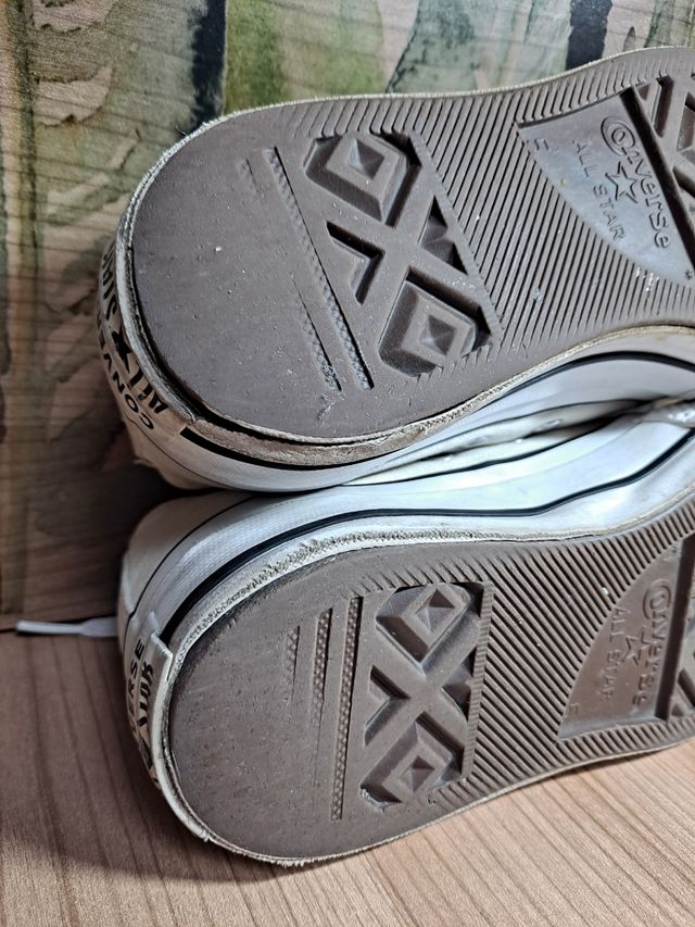 Converse con plataforma 