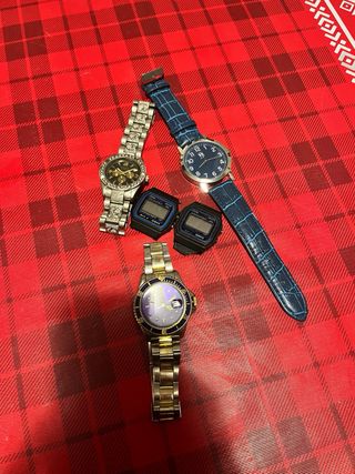 Lotto di orologi funzionanti e non 37 pz