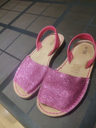 Menorquinas niña