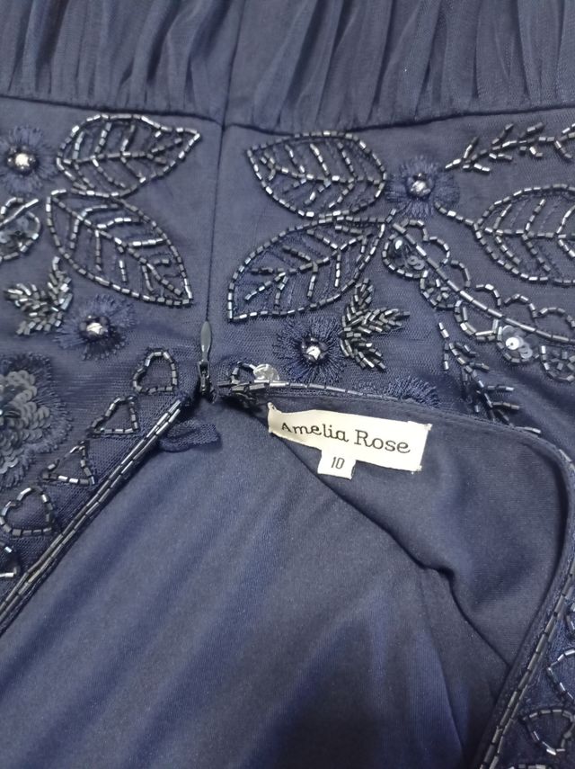 Vestido Amelia Rose pedrería talla 38