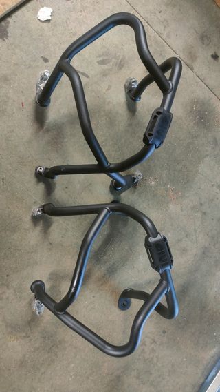 Amortiguador de direccion y defensas  bmw gs1200