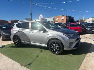 Toyota RAV4 2016