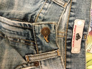 Pantalón vaquero mujer, acampanado,marca Fornarina