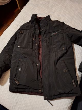 Double-faced heavy duty winter jacket black-red