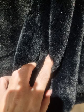 Abrigo mutón negro Fórmula Joven