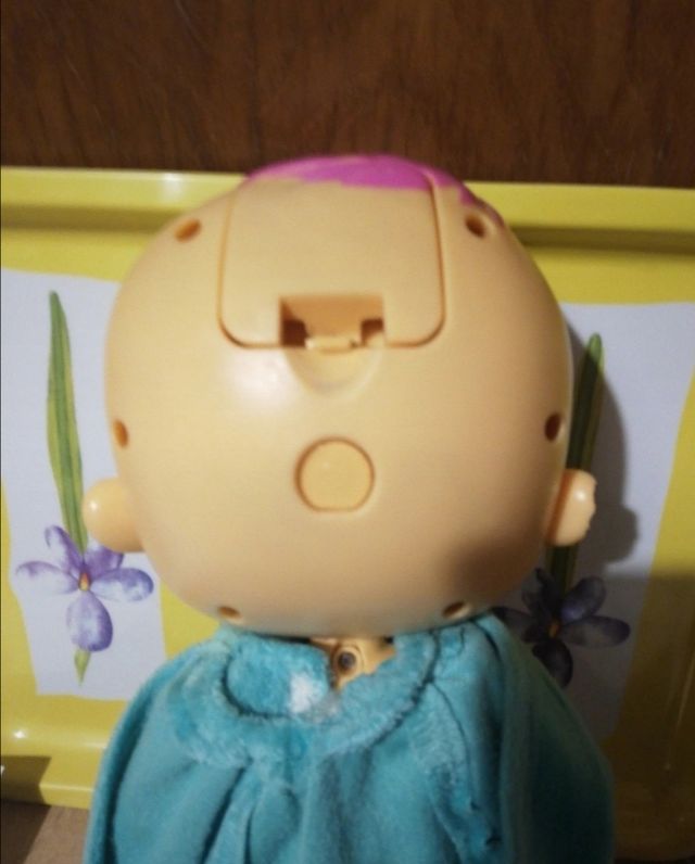 Muñeco bebé lloron. La ratoncita.