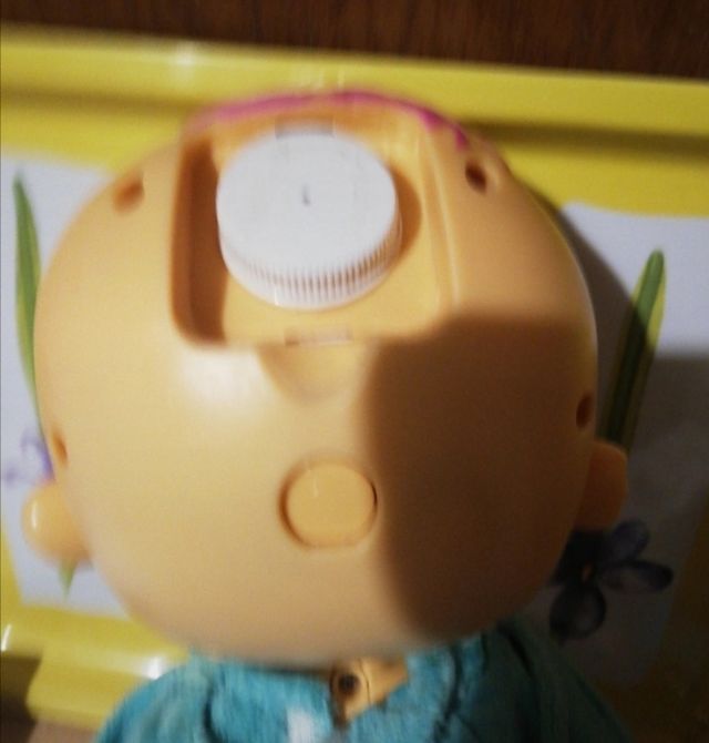 Muñeco bebé lloron. La ratoncita.