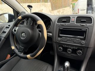 Volkswagen Golf 2011