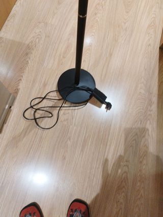Lampara de pie