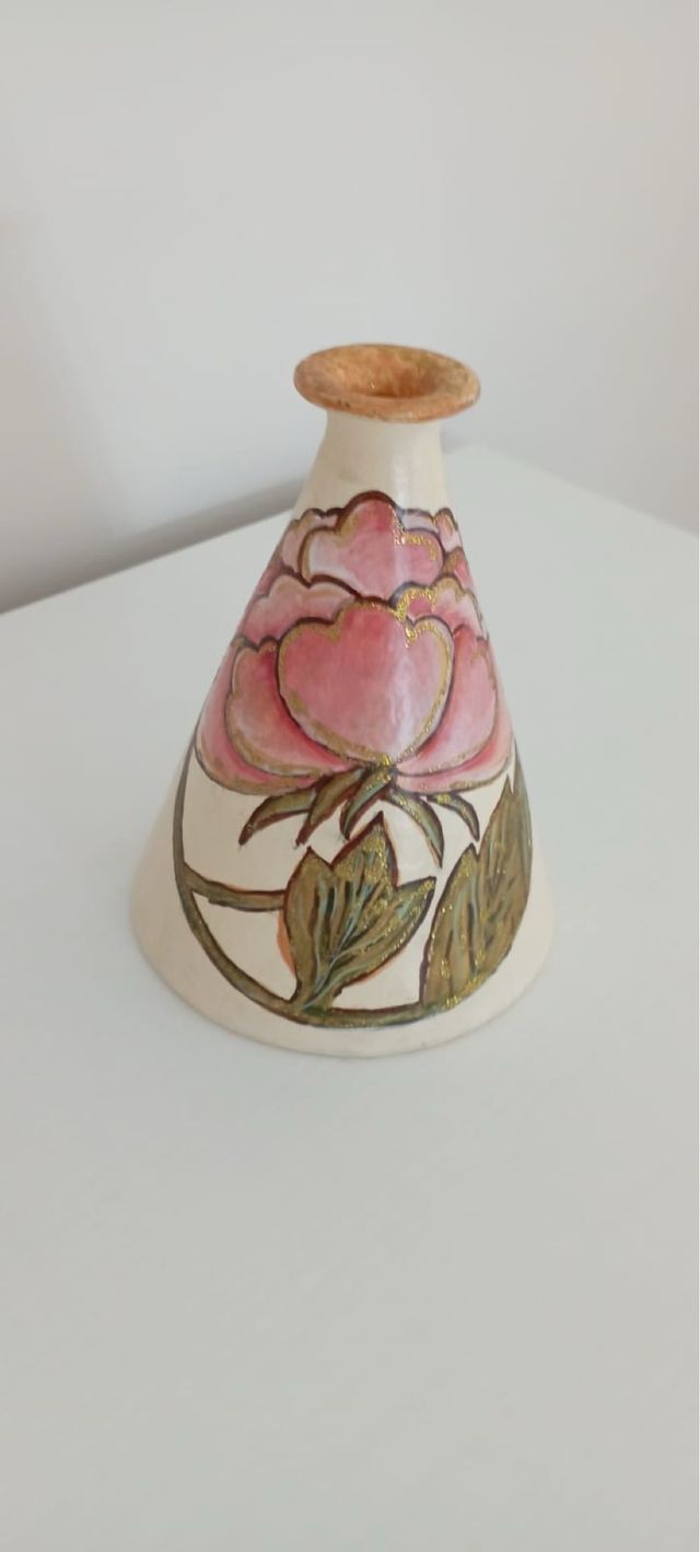 Cono in ceramica vintage 