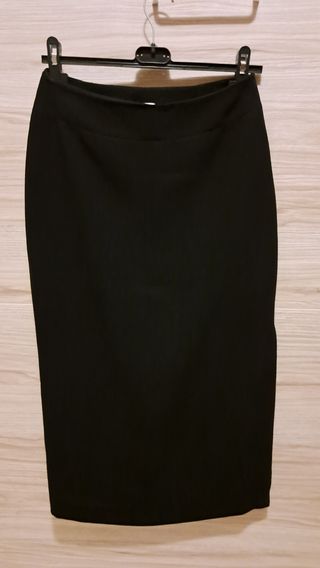 Traje chaqueta y falta