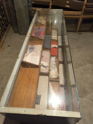 Vitrina expositor merceria muy antiguo vintage