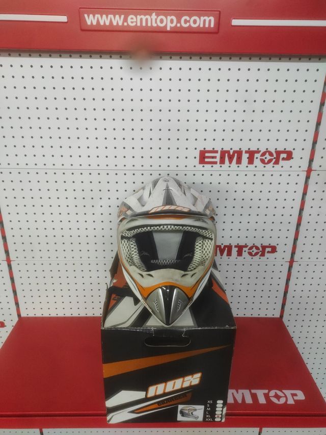Casco talla:XL