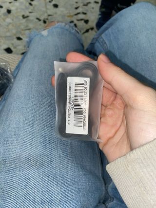 Movil Alcatel 3085 con base cargadora