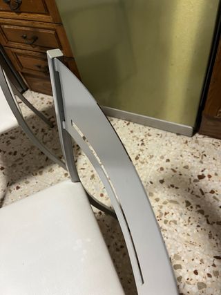 Mesa cocina con sillas